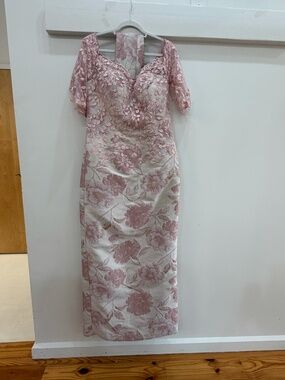 Ivonne D - Mother of the Bride & Groom Dress